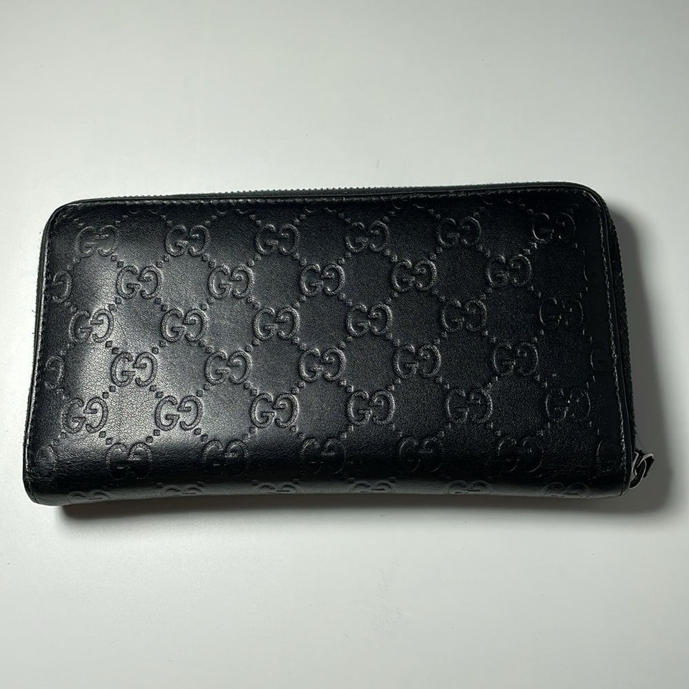 Gucci guccisima leather long zip wallet